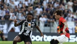 Eficiente, Ceará vence o laterna Sport e encosta no G-4 do Brasileirão