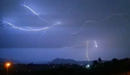 Rio Grande do Sul tem mais de 2.500 raios em 24 horas