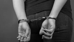Mulher é presa após tentativa de homicídio; vítima segue em estado grave