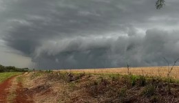 Ciclone vai trazer chuva ao Paraná, e estado recebe alertas de tempestade