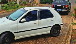 Polícia recupera veículo furtado e prende suspeito 