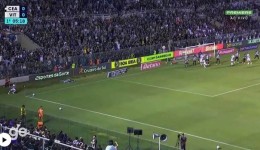 Com gol de Marllon, Ceará supera Vitória e segue invicto no PV
