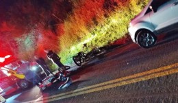 Colisão entre motocicletas na PR-182 deixa condutores feridos, um em estado grave