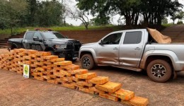 Mais de 1,2 tonelada de maconha é apreendida e caminhonete roubada é recuperada no Paraná
