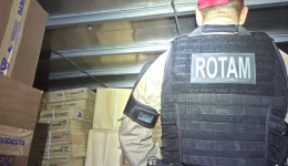 Operação na PR-280 apreende carga milionária de vinhos contrabandeados