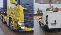 Colisão entre caminhão e Fiorino é registrada na BR-280