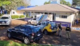 Mulher de 26 anos é morta a tiros em praça