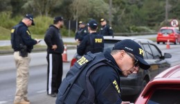 Operação da PRF termina com quatro mortes e 98 acidentes nas rodovias federais do Paraná