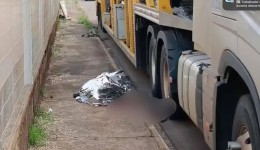 Motorista de caminhão-cegonha morre após acidente durante descarregamento de veículos em Toledo