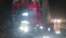 Caminhoneiro envolvido em engavetamento que matou família morre em nova colisão
