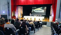 7ª Noite dos Escritores abre inscrições para autores de Francisco Beltrão e região