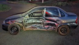 Colisão entre dois veículos deixa homem ferido na PR-281