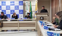 Diretor do DEBETRAN expõe projetos no Legislativo beltronense