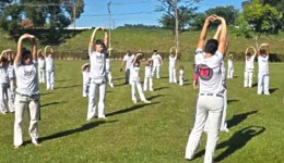 Projeto Domingo no Parque reúne famílias e incentiva lazer