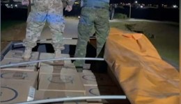 Caminhão com carga de cigarros contrabandeados é apreendido na PRc-467