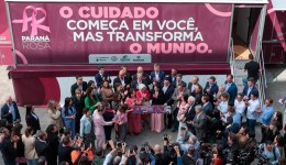 Paraná lança a mais completa unidade móvel de saúde da mulher do Brasil