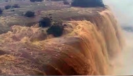 Cataratas do Iguaçu registram vazão quatro vezes maior do que o normal