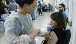 Paraná já aplicou mais de 860 mil doses da vacina contra a gripe
