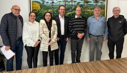 Prefeitura repassa R$ 400 mil para a Apae