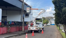 Copel realiza mutirão para regularizar cabeamento de telecomunicações