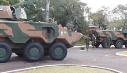 ONU avalia tropas brasileiras em inspeção no 33º Batalhão de Infantaria Mecanizado