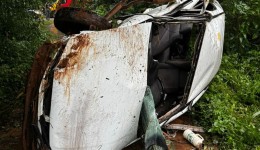 Jovem sofre ferimentos em acidente na PR-475