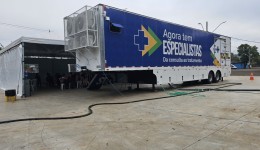 Carreta da Tomografia realiza cerca de 60 exames por dia
