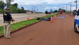 Adolescente de 17 anos morre ao bater moto na traseira de caminhão na BR-163