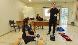 Professores recebem capacitação em primeiros socorros