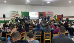 Escola cria Cooperativa Mirim para incentivar empreendedorismo entre alunos