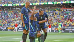 Brasil vence Egito e chega embalado para a estreia na Copa do Mundo