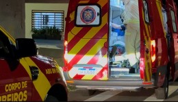 Após se esconder de agressores em velório, homem é esfaqueado e sofre evisceração