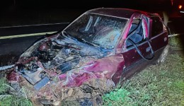 Homem de 36 anos morre após capotamento na PR-886