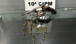 Homem é preso por violência doméstica e posse ilegal de arma