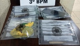 Polícia Militar apreende drogas e detém quatro pessoas