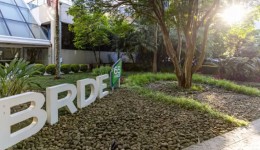 Estado concentra R$ 360 milhões em financiamentos do BRDE nos primeiros meses de 2026