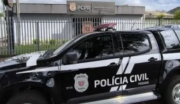 Mulher é presa em flagrante por manter cães sem acesso a água, comida e com sinais severos de desnutrição
