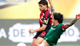 Palmeiras mantém liderança após 13ª rodada do Brasileirão; Fla e Flu vencem fora e seguem na cola