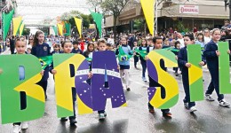 Desfile da Independência destaca diversidade e atuação das instituições