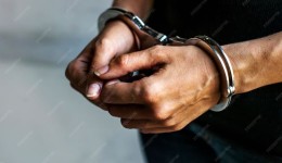Homem tenta estuprar adolescente e furtar veículo e é detido por populares
