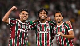 Fluminense domina o Atlético-MG e vence com facilidade no Maracanã