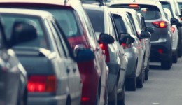 Frota de veículos cresce 2,7% em um ano e chega a 77.574 unidades