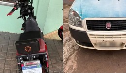 Mulher e criança ficam feridas após acidente entre moto elétrica e carro