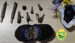 Polícia Militar intercepta carro com cinco mulheres que levavam drogas para penitenciária