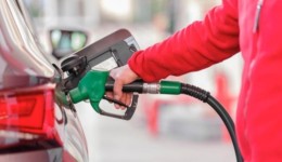 Gasolina passa a ter mais etanol a partir deste sábado