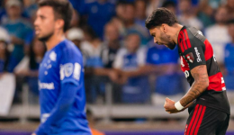 Flamengo busca empate com Cruzeiro e leva decisão das oitavas da Libertadores para o Maracanã