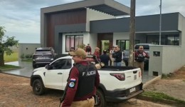 Brasileiros procurados por homicídio e tráfico de drogas são presos durante operação