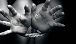 MPF denuncia cinco pessoas por tráfico internacional de mulheres