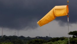 Paraná recebe alerta para onda de tempestades com chuva forte e ventos de até 70 km/h