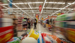 Bolsa Família terá reajuste de 15% e valor mínimo passará para R$ 691 em outubro